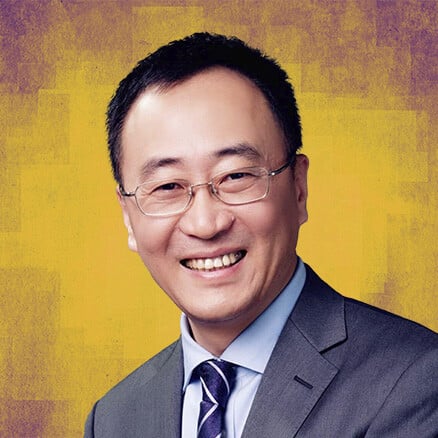 Kevin Chu_abstract background_saffron_square